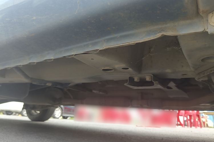 Used Wuling Hongguang 2013 1.5L Luxury Model Chassis Front Right