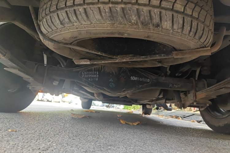 Used Wuling Hongguang 2013 1.5L Base Version Chassis Rear