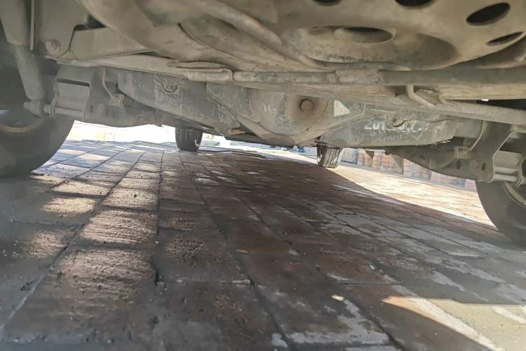 Used Wuling Hongguang 2013 1.5L S Luxury Model Chassis Rear