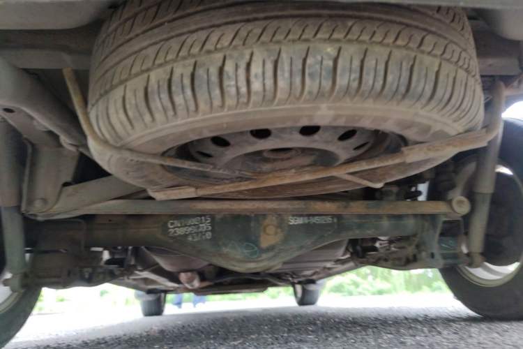 Used Wuling Hongguang 2013 1.5L Luxury Model Chassis Rear