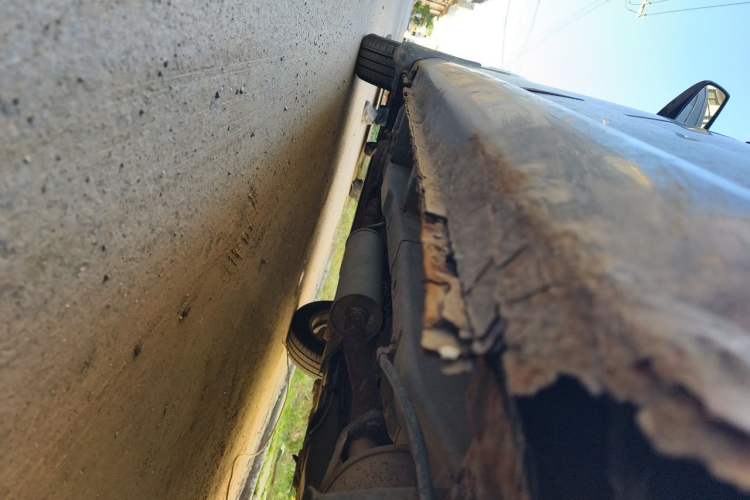 Used Wuling Hongguang 2013 1.5L Standard Version Chassis Rear Left