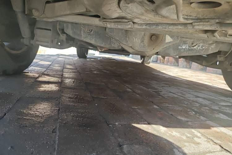 Used Wuling Hongguang 2013 1.5L S Luxury Model Chassis Rear Left