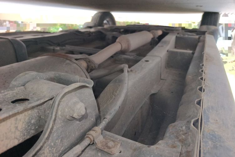 Used Wuling Hongguang 2013 1.5L Comfort Model Chassis Rear Left