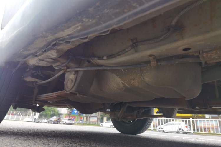 Used Wuling Hongguang 2013 1.5L Base Version Chassis Rear Right