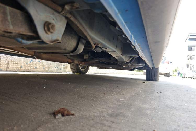 Used Wuling Hongguang 2013 1.5L S Comfort Model Chassis Rear Right