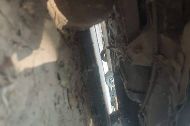 Used Wuling Hongguang 2013 1.5L S Comfort Model Chassis Rear Right