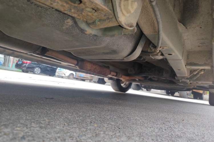 Used Wuling Hongguang 2013 1.5L S Luxury Model Chassis Rear Right