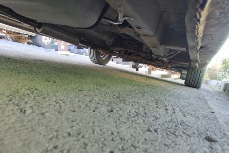 Used Wuling Hongguang 2013 1.5L Standard Version Chassis Rear Right