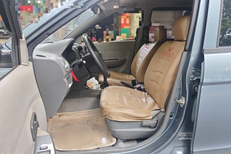 Used Wuling Hongguang 2013 1.5L Base Version Driver Seat