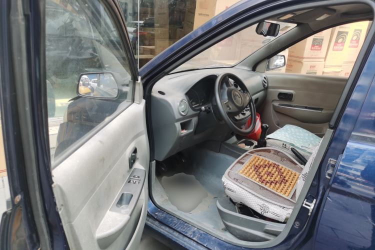Used Wuling Hongguang 2013 1.2L S Comfort Model China IV Standard Driver Seat
