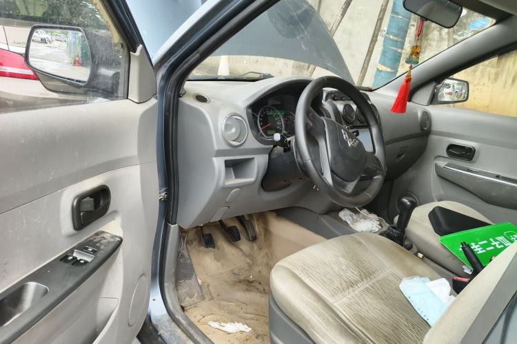 Used Wuling Hongguang 2013 1.5L Base Version Driver Seat
