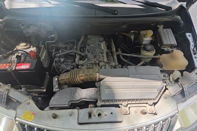 Used Wuling Hongguang 2013 1.5L Base Version Engine Bay