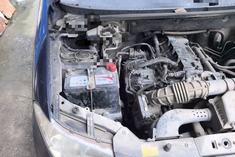 Used Wuling Hongguang 2013 1.2L S Comfort Model China IV Standard Engine Bay Right