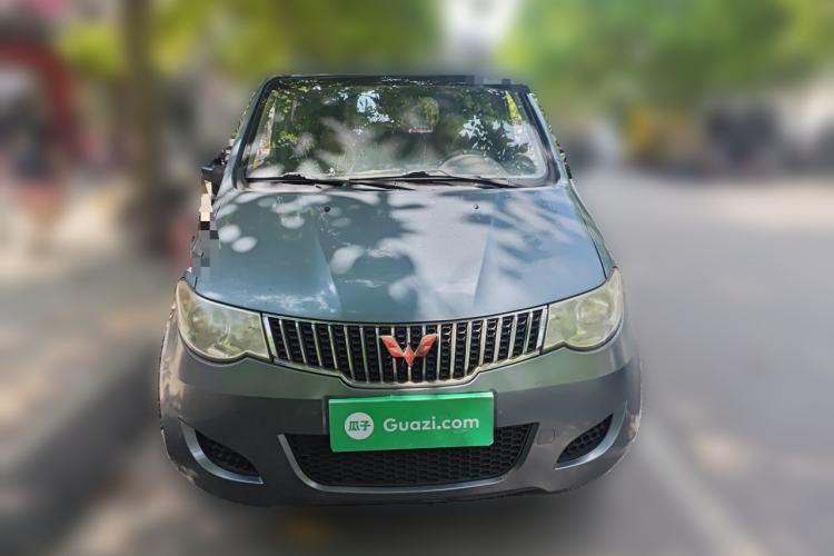 Used Wuling Hongguang 2013 1.5L Base Version Front