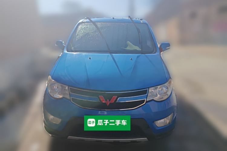 Used Wuling Hongguang 2013 1.5L S Luxury Model Front