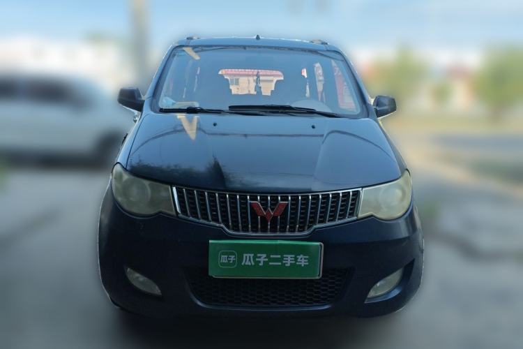 Used Wuling Hongguang 2013 1.5L Comfort Model Front