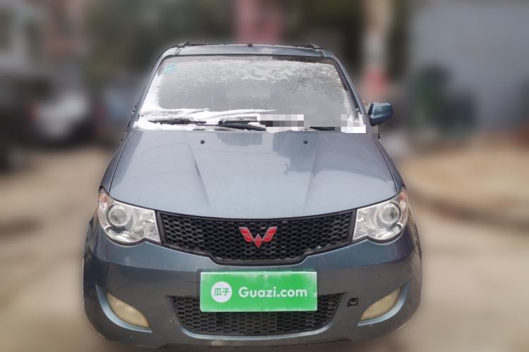 Used Wuling Hongguang 2013 1.5L Base Version Front