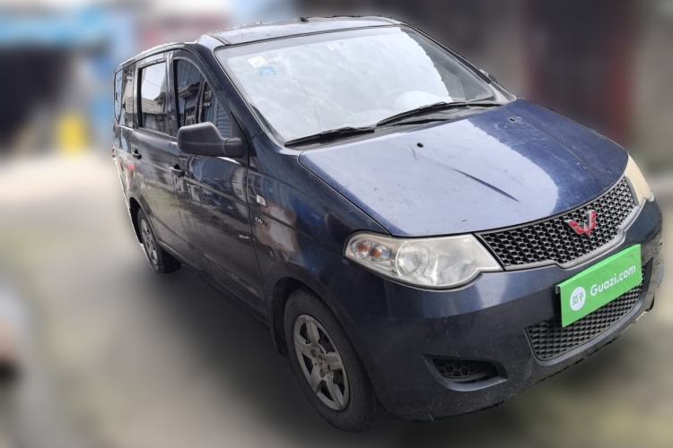 Used Wuling Hongguang 2013 1.2L S Comfort Model China IV Standard Front Right 45 Deg
