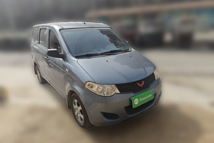 Used Wuling Hongguang 2013 1.5L Base Version Front Right 45 Deg