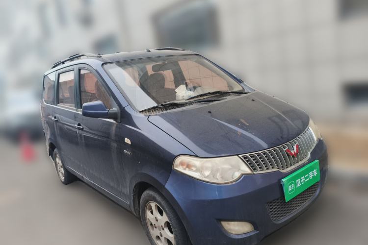 Used Wuling Hongguang 2013 1.5L Base Version Front Right 45 Deg