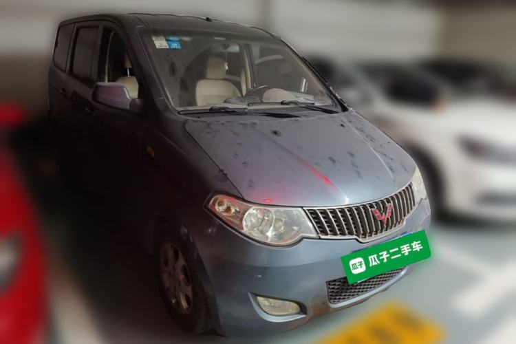 Used Wuling Hongguang 2013 1.5L Standard Version Front Right 45 Deg