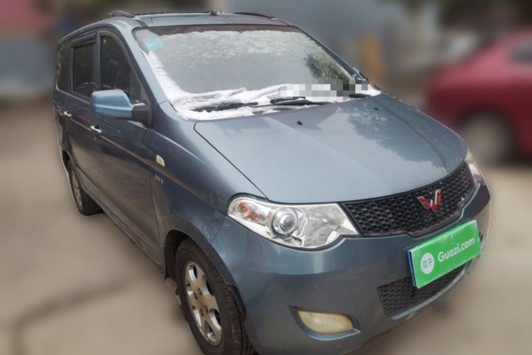 Used Wuling Hongguang 2013 1.5L Base Version Front Right 45 Deg