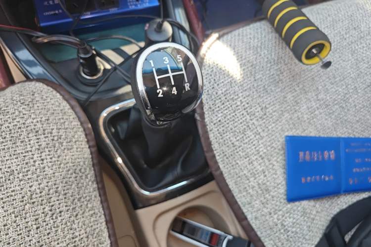 Used Wuling Hongguang 2013 1.5L S Luxury Model Gear Lever