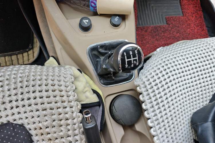 Used Wuling Hongguang 2013 1.5L S Comfort Model Gear Lever