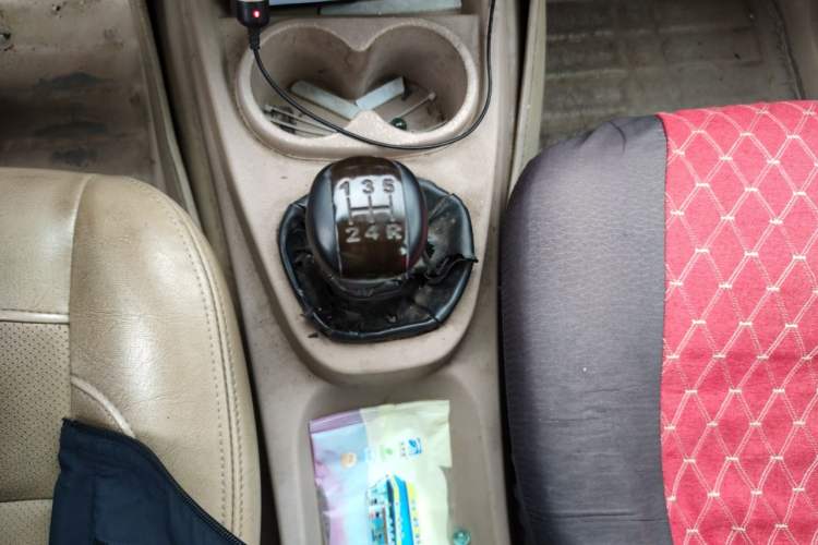 Used Wuling Hongguang 2013 1.5L Luxury Model Gear Lever