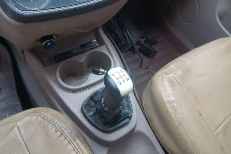 Used Wuling Hongguang 2013 1.5L Base Version Gear Lever