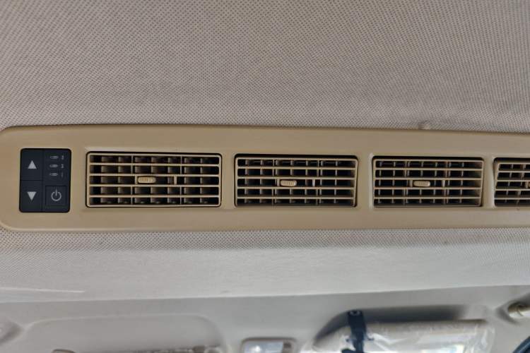 Used Wuling Hongguang 2013 1.5L S Comfort Model Headliner
