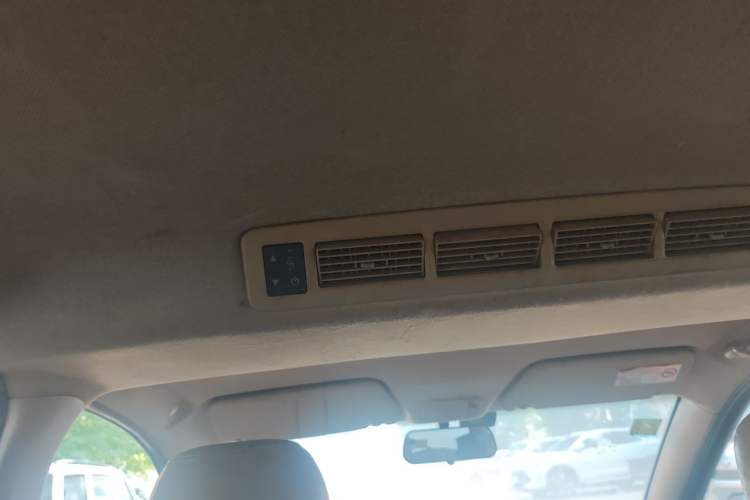 Used Wuling Hongguang 2013 1.5L S Comfort Model Headliner