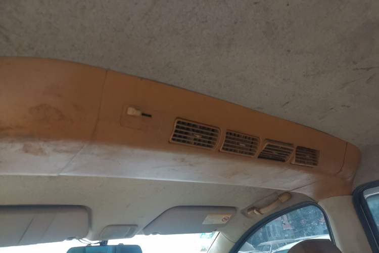 Used Wuling Hongguang 2013 1.5L Base Version Headliner