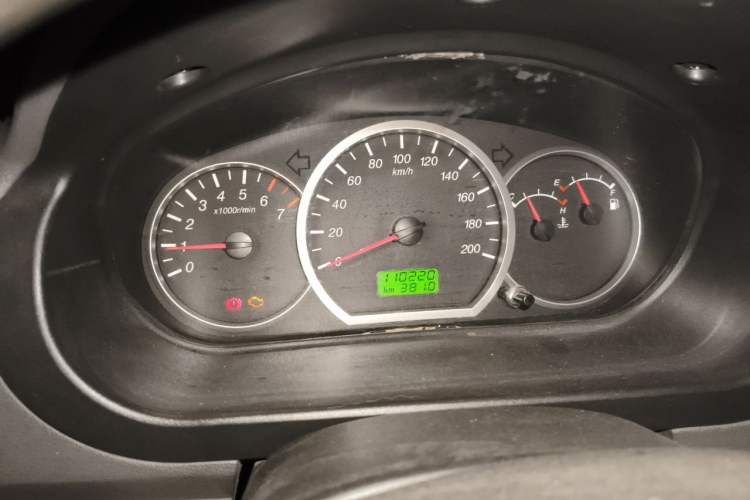 Used Wuling Hongguang 2013 1.5L Base Version Instrument Cluster