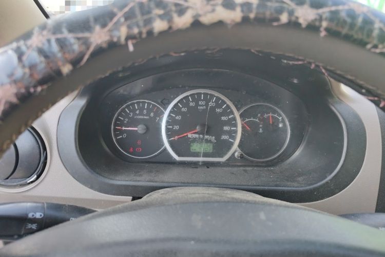 Used Wuling Hongguang 2013 1.5L Standard Version Instrument Cluster