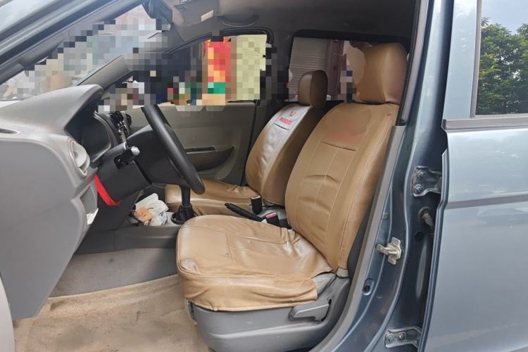 Used Wuling Hongguang 2013 1.5L Base Version Left Front Seat