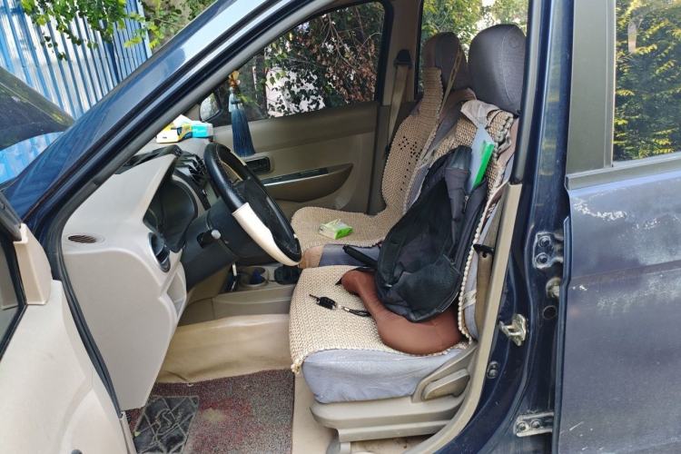 Used Wuling Hongguang 2013 1.5L Comfort Model Left Front Seat