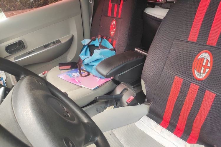 Used Wuling Hongguang 2013 1.5L Base Version Left Front Seat