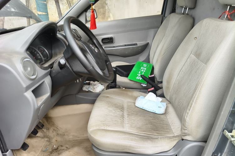 Used Wuling Hongguang 2013 1.5L Base Version Left Front Seat