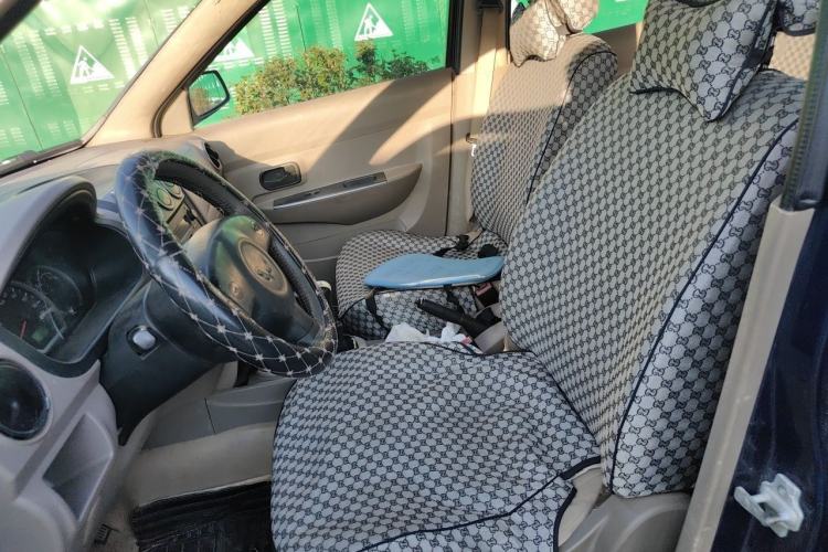 Used Wuling Hongguang 2013 1.5L Standard Version Left Front Seat