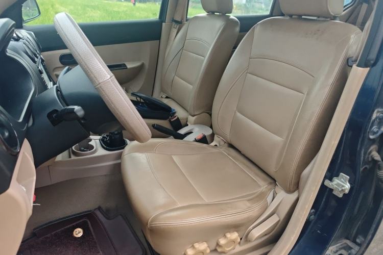 Used Wuling Hongguang 2013 1.5L Luxury Model Left Front Seat