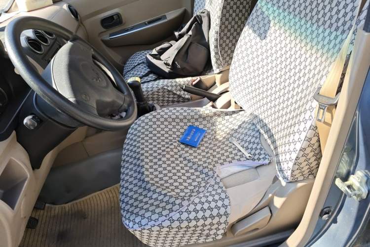 Used Wuling Hongguang 2013 1.5L Standard Version Left Front Seat