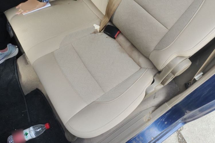 Used Wuling Hongguang 2013 1.5L Comfort Model Left Rear Seat