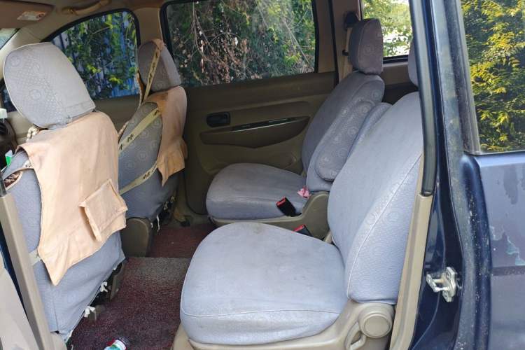 Used Wuling Hongguang 2013 1.5L Comfort Model Left Rear Seat