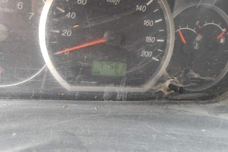Used Wuling Hongguang 2013 1.5L Base Version Odometer Close Up
