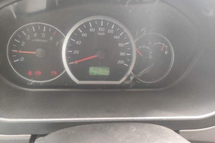 Used Wuling Hongguang 2013 1.5L Base Version Odometer Close Up