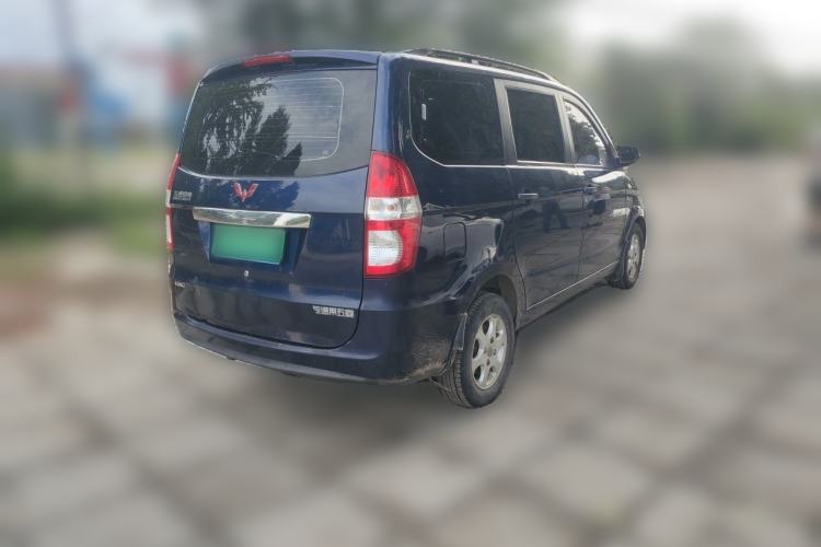Used Wuling Hongguang 2013 1.5L Comfort Model Rear Right 45 Deg