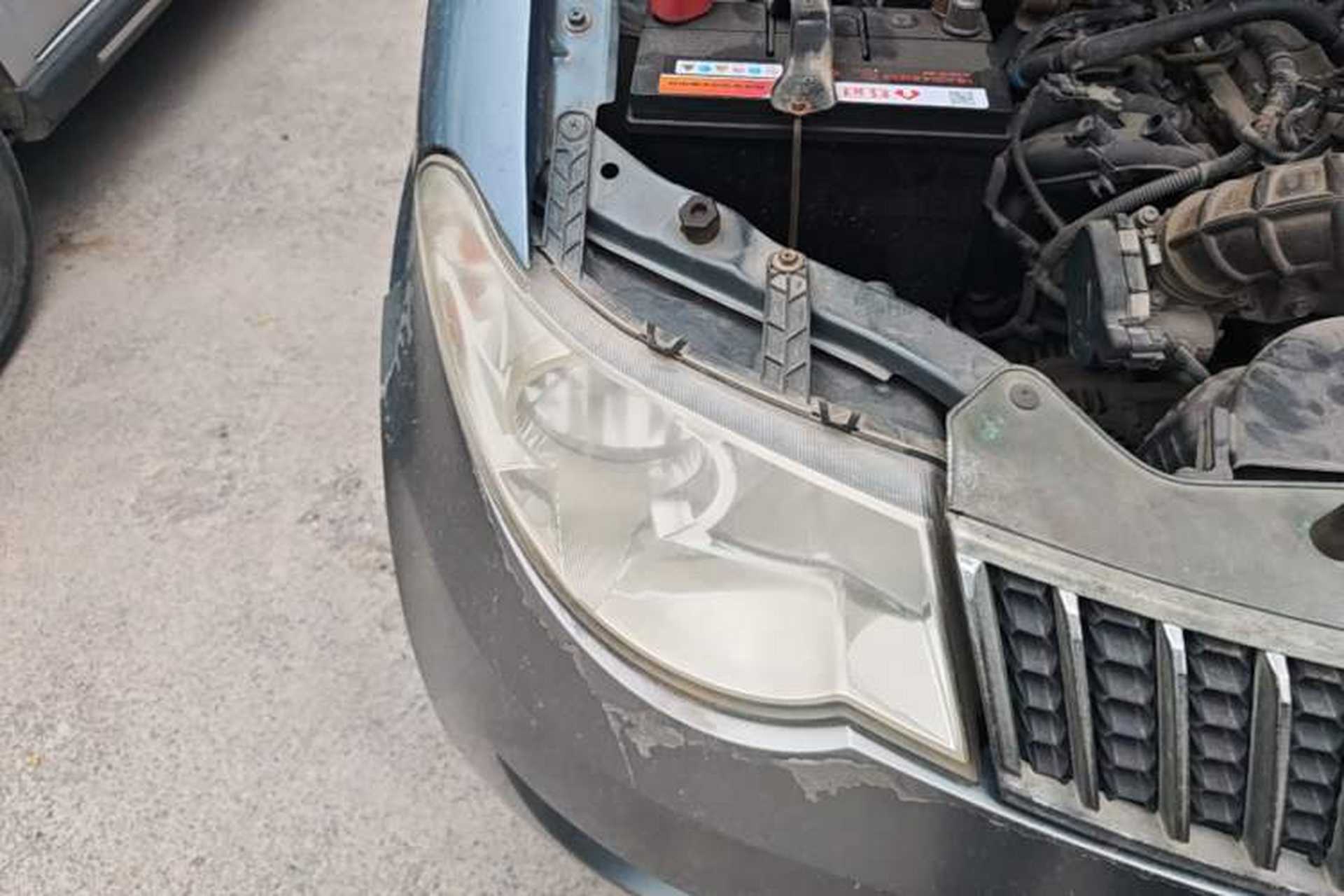 Used Wuling Hongguang 2013 1.5L Standard Version Right Front Headlight