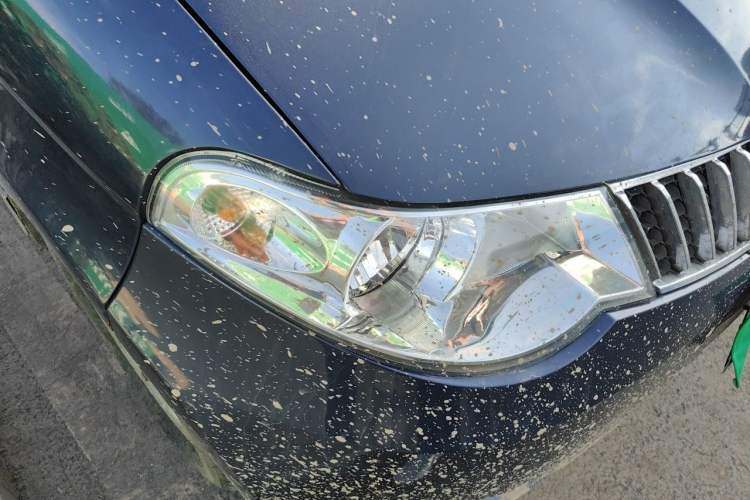 Used Wuling Hongguang 2013 1.5L Standard Version Right Front Headlight
