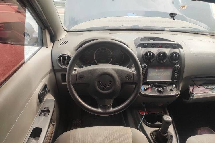 Used Wuling Hongguang 2013 1.5L Base Version Steering Wheel
